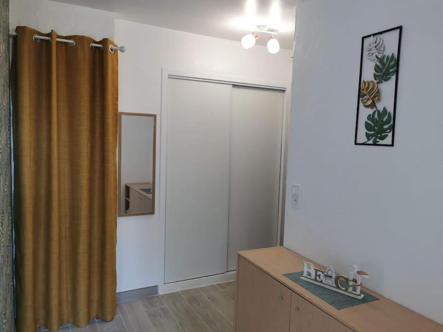 Appartement Acces Direct A La Plage Bernières-sur-Mer المظهر الخارجي الصورة